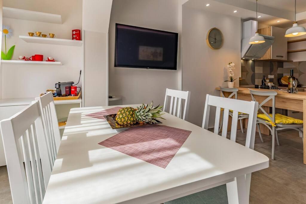 New Two Bedroom Apartment Maloni Pula Buitenkant foto