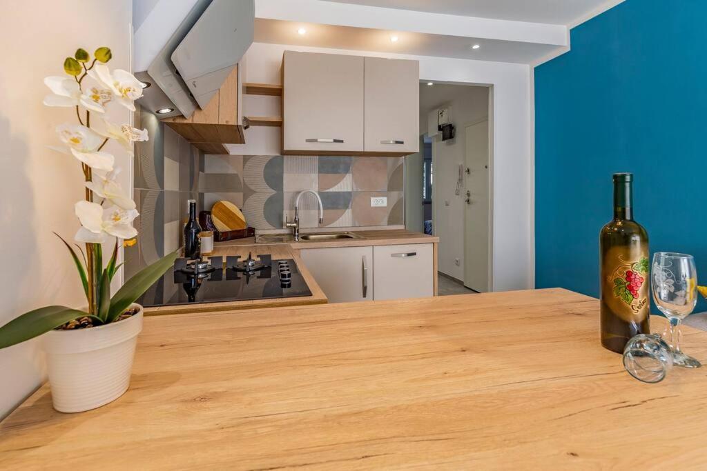 New Two Bedroom Apartment Maloni Pula Buitenkant foto